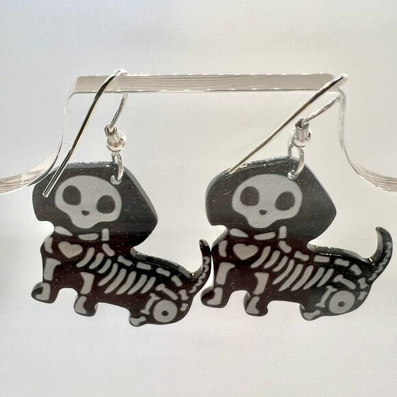 Skeleton Dog Earrings - Halloween Earrings - Weenie Dog Earrings - Dachsund - Picture 5 of 8